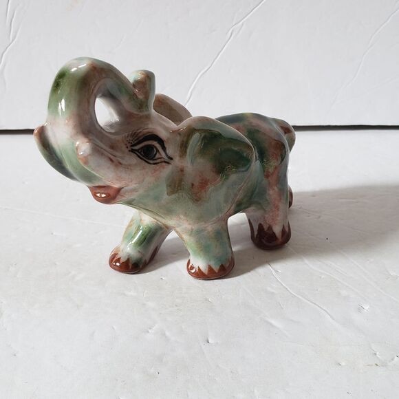 Elephant Figurine Signed - Picture 8 of 12